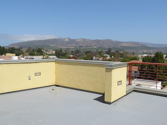 5th image of 175 S Ventura Ave #307