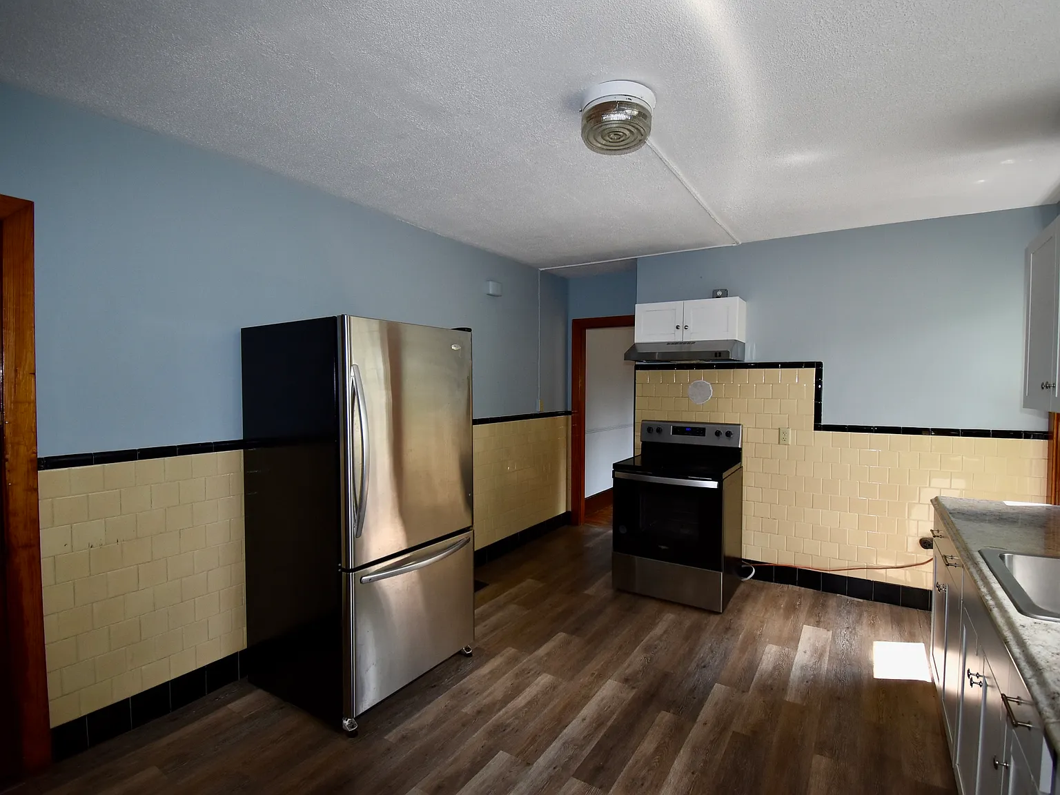 5 bed, $4,000 — Photo 3