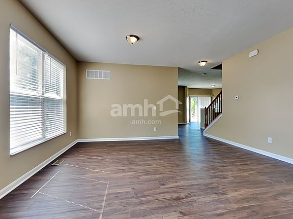 3rd image of 5909 Havenwood Ct