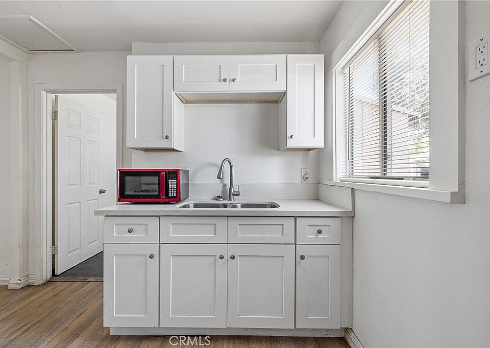 1st image of 2241 Harrison St