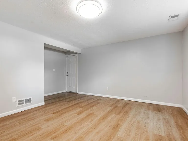 1907 Charbdin Pl — Photo 37