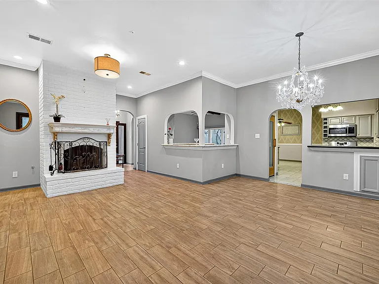 15068 Kimberley Ct — Photo 9