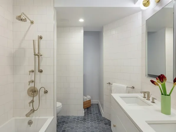 558 West 150th Street image 11 of 14