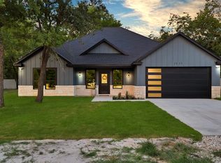 1911 N Us Highway 69, Greenville, TX 75401