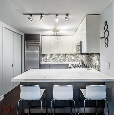 Sold by Bank Neary | media 6