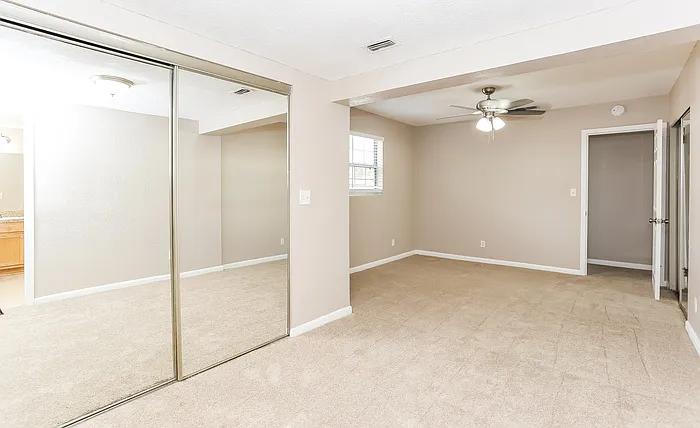 3134 Dalehurst Dr W — Photo 11