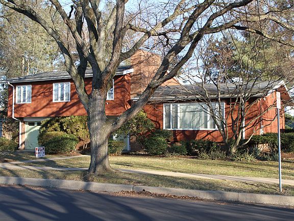2nd image of 764 Milford Dr