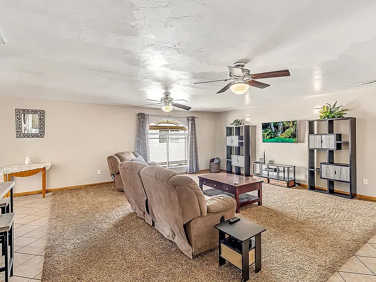 1420 Pinyon Ave — Photo 9