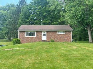131 Camp Meeting Rd, Clinton, PA 15026