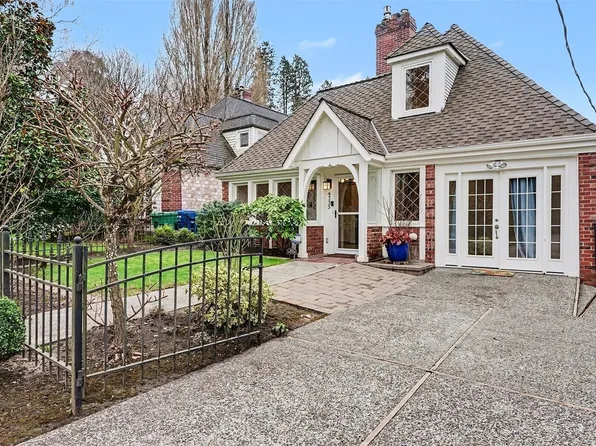 4335 NE 45th Street, Seattle, WA 98105