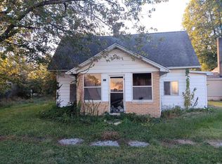 113 S Walnut St, Hymera, IN 47855