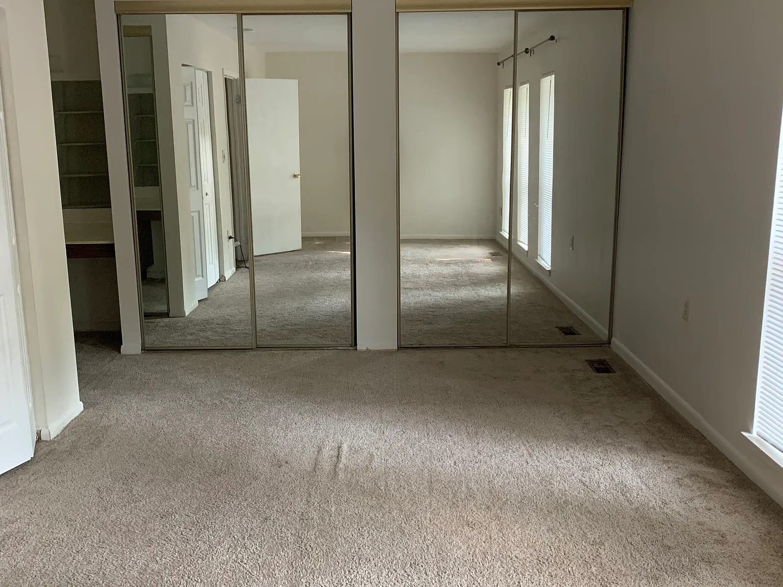 5661 Lightspun Ln — Photo 4