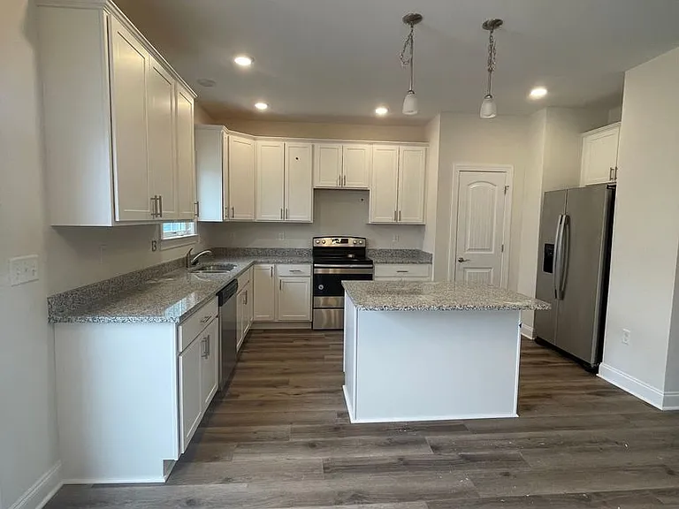 1108 Harvest Ct — Photo 7