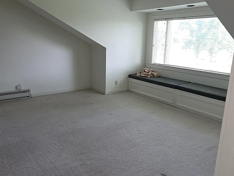 11718 Thayer Rd #2 — Photo 8