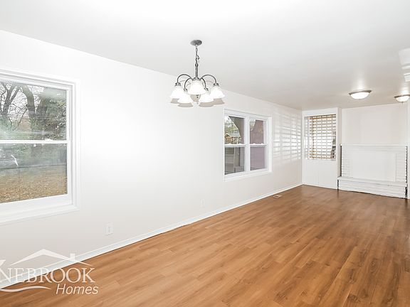 5th image of 3748 Payton Ave