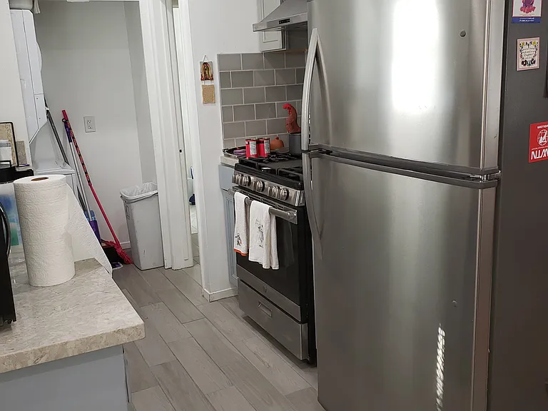 3100 Norwich Ave — Photo 6