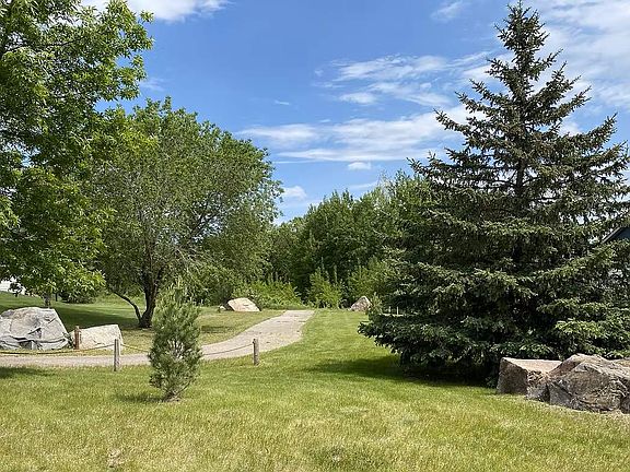 4th image of 6624 Captains Cir NW