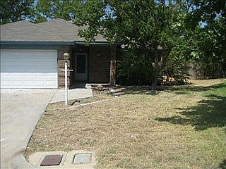 1st image of 408 Scrub Oak Ct