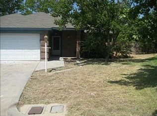 408 Scrub Oak Ct, Fort Worth, TX 76108