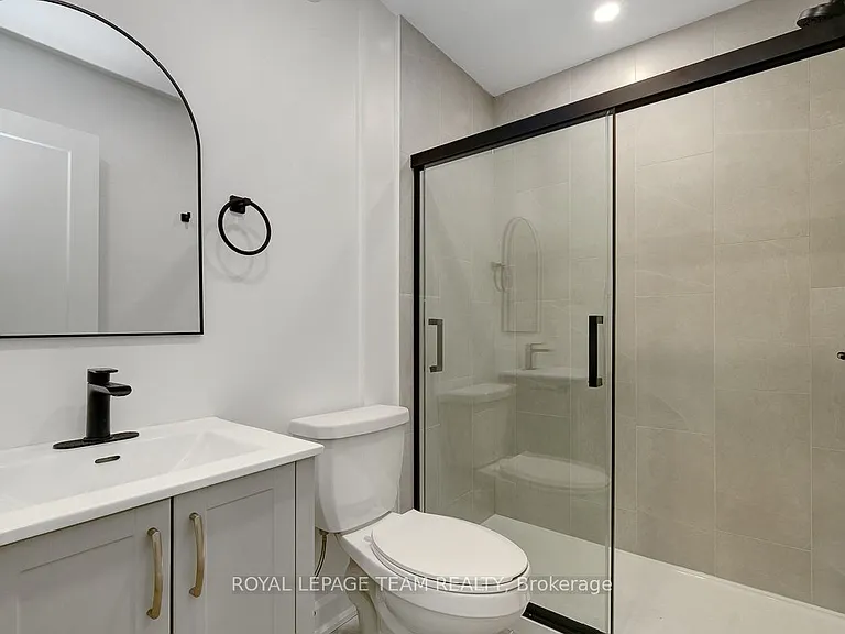 1952 Othello Ave #2 — Photo 10