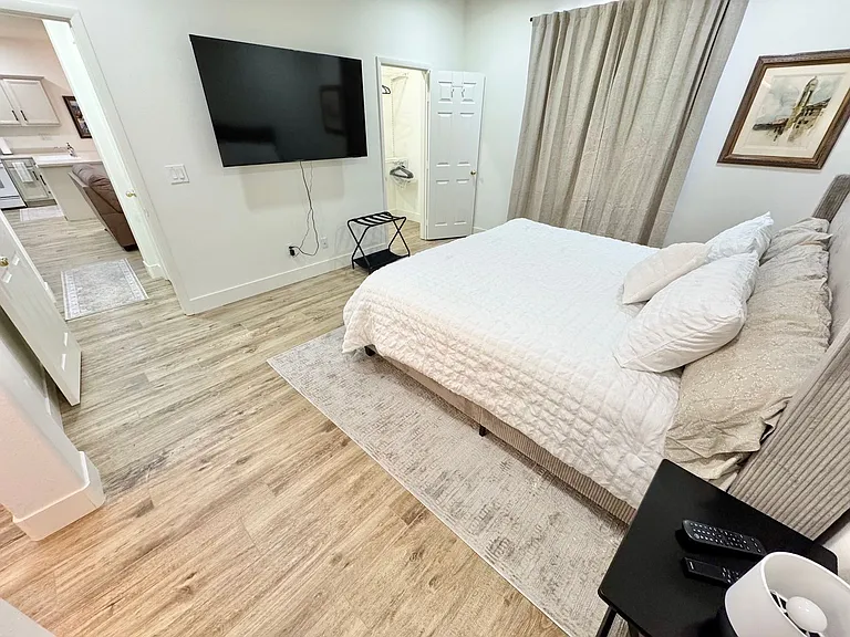 8852 Winter Sky Ave — Photo 18