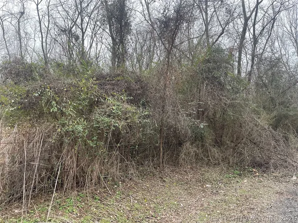 1107 Lincoln St, Muskogee, OK 74401