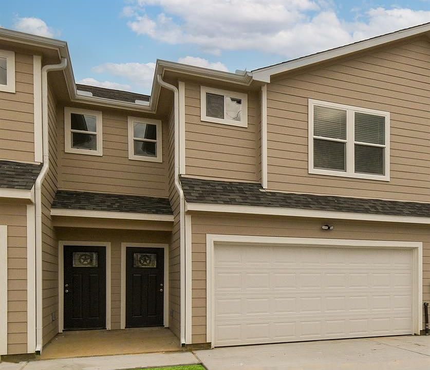 4719 19th St #C, Bacliff, TX 77518 | Zillow
