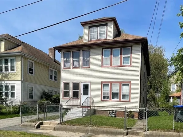 46-48 Ponagansett Ave, Providence, RI 02909