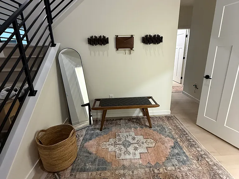 126 Brooklyn Cir — Photo 3