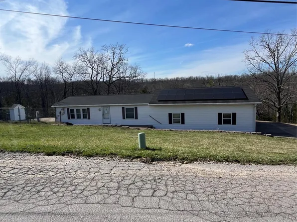 2717 Creon Ct, De Soto, MO 63020