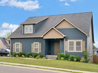 1182 Belvoir Ln, Clarksville, TN 37040