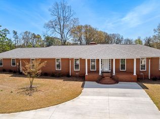 1570 W Poplar St, Griffin, GA 30224