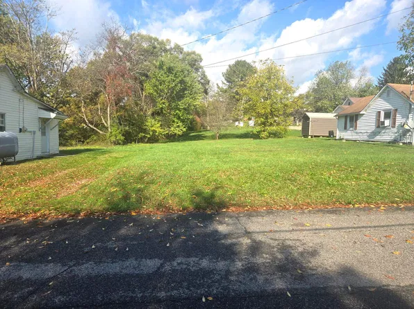 E Ridge St, Wytheville, VA 24382