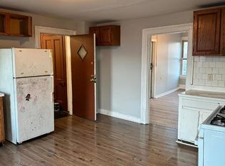 273 Washington St #3, Newburgh, NY 12550