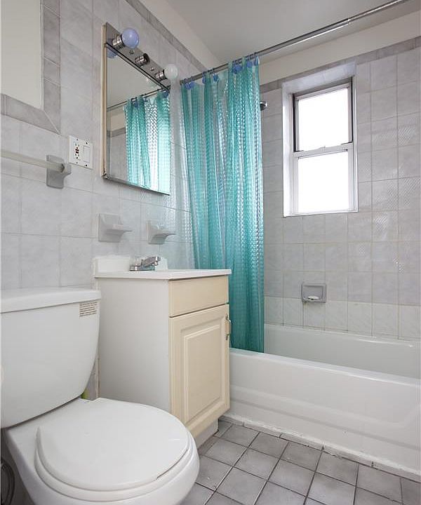 1st image of 6714 108th St APT 6e