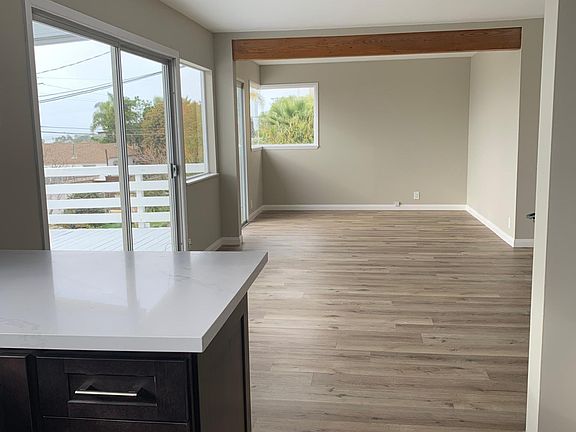 Main living room (from kitchen)