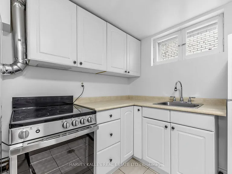 16 Terrydale Dr #BASEMENT — Photo 22