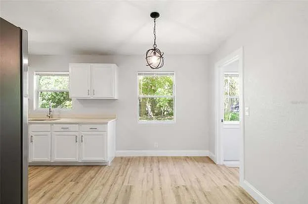 810 Shayne St — Photo 3