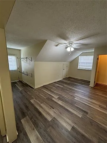 184 Crislaur Ave #E — Photo 8