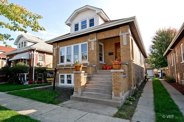 1st image of 2413 Scoville Ave
