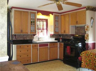 130 Bourassa Ave, Woonsocket, RI 02895