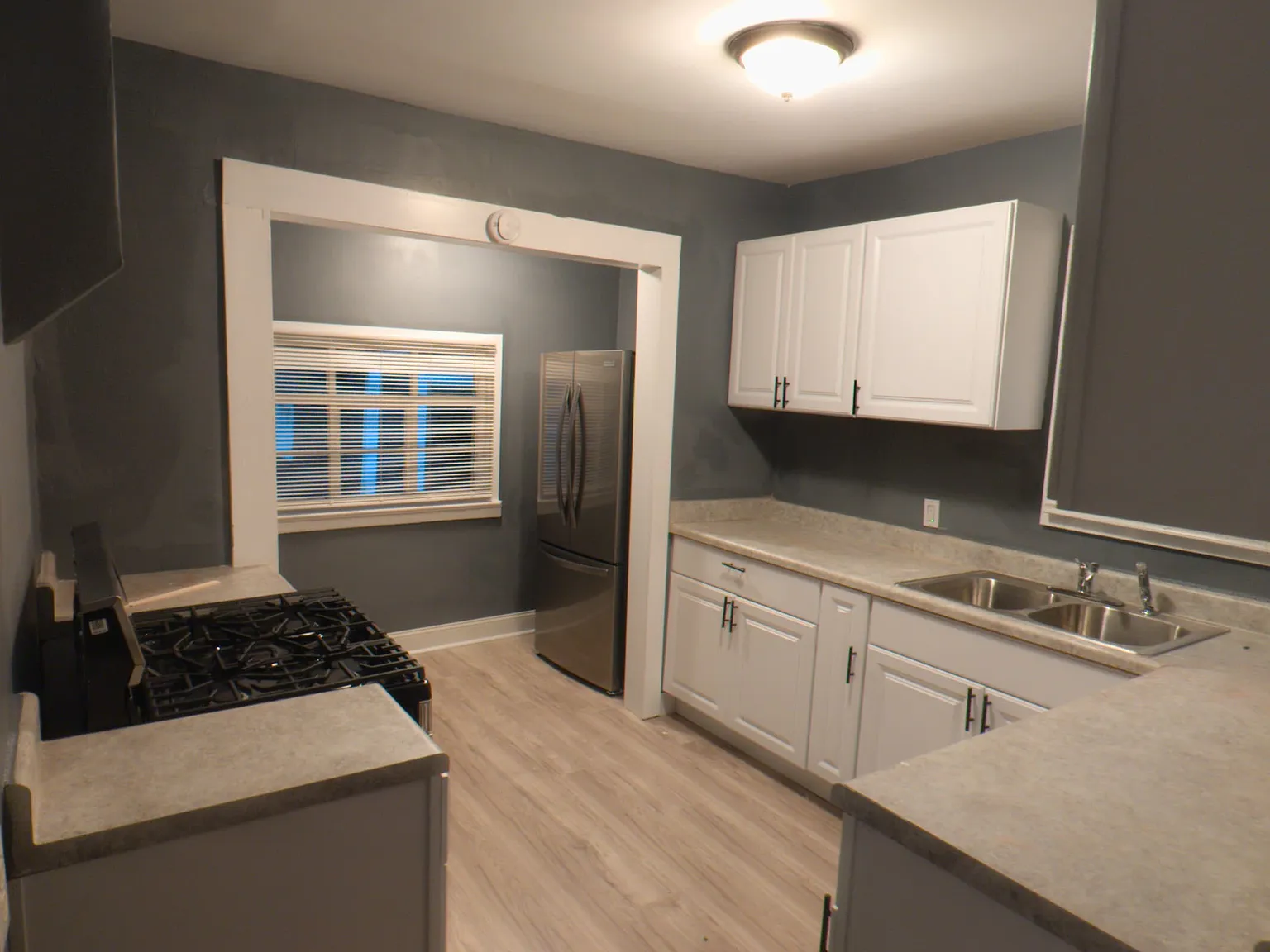 4 bed, 1221 sqft, $1,400 — Photo 3