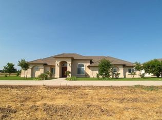 31420 Grooms Rd, Oakdale, CA 95361