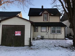 4863 Allen Cove Rd, Luna Pier, MI 48157