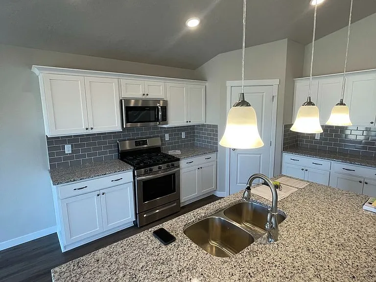 10371 Longtail Dr — Photo 7