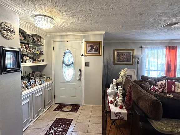 5th image of 24015 Spring Briar Ln