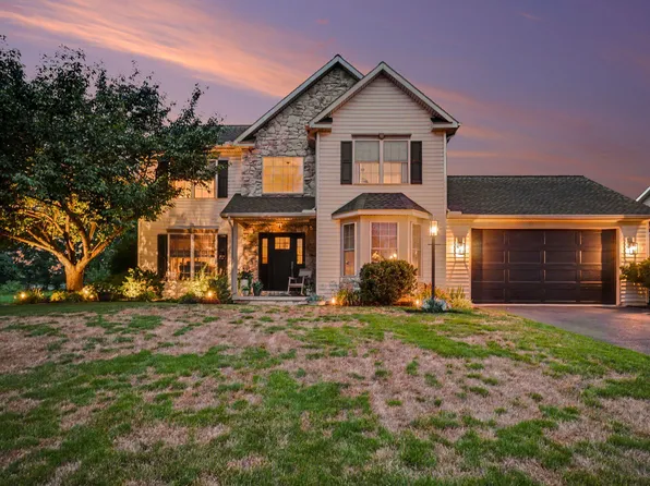 685 E Spruce St, Palmyra, PA 17078