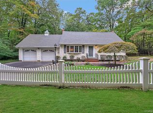 12 Valley Circle, Miller Place, NY 11764