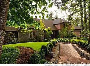 19700 SW Johnson Rd, West Linn, OR 97068