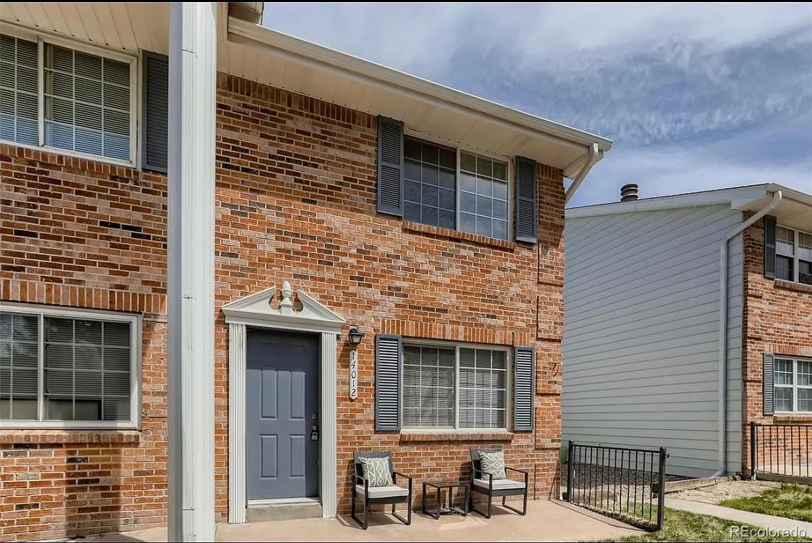 14012 E Utah Cir — Photo 2